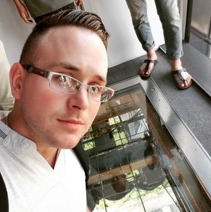 Meet your Posher, Travis